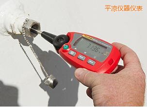 平?jīng)觥鞍羰健睒?biāo)準(zhǔn)溫度計(jì)